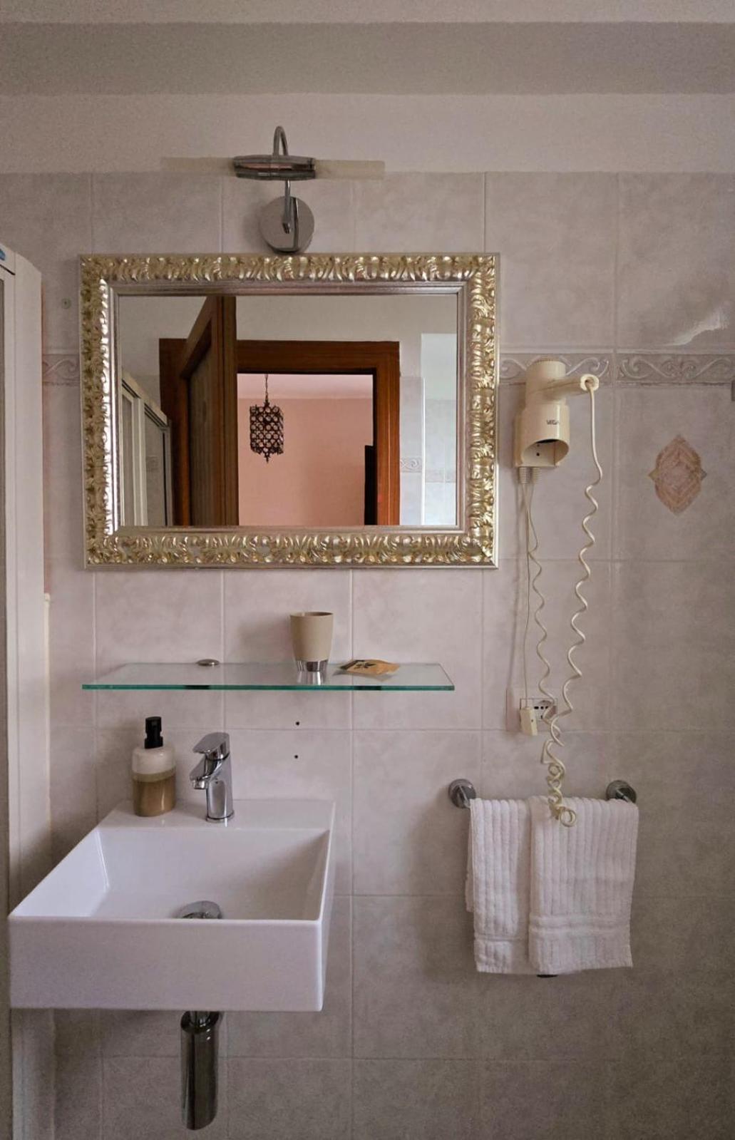 كانوبيو Residence Villa Margherita المظهر الخارجي الصورة